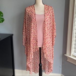 American Eagle Floral Kimono Size Medium